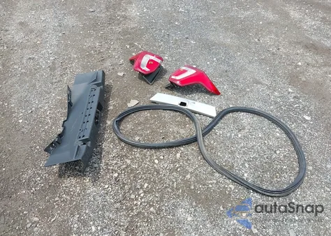 2017 Ford Explorer Platinum из США, поврежденный, VIN 1FM5K8HT9HGD01300